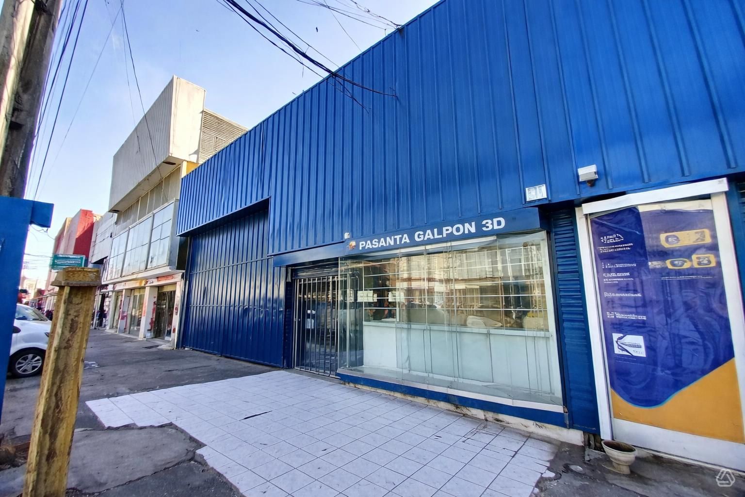 Fachada Galpon 30.